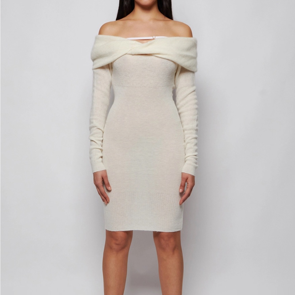 Jacquemus Off-Shoulder Dress
